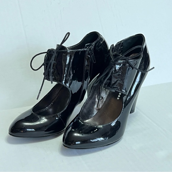 MARC JACOBS Black Patent Leather Cutout Mary Jane EU 37.5 US 7 lace-up Heel Pump - Picture 2 of 7